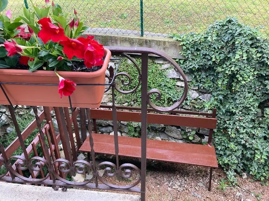 Casa Del Pescatore E Mary! Mezzegra 0*,